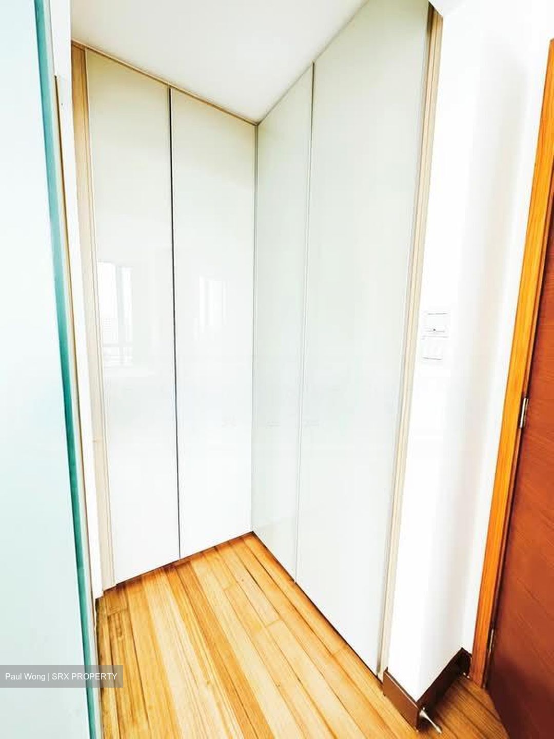 Greenleaf Drive (D10), Condominium #568895001